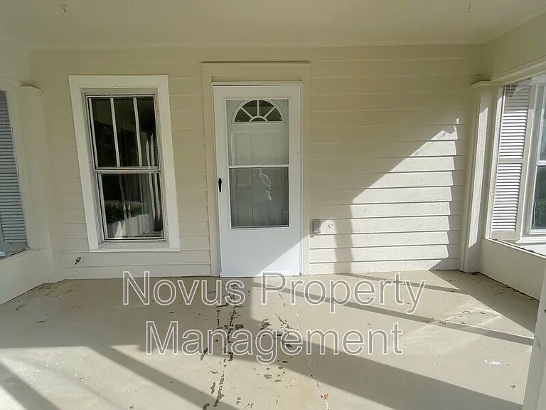 586 McKenzie Bridge Rd — Photo 4