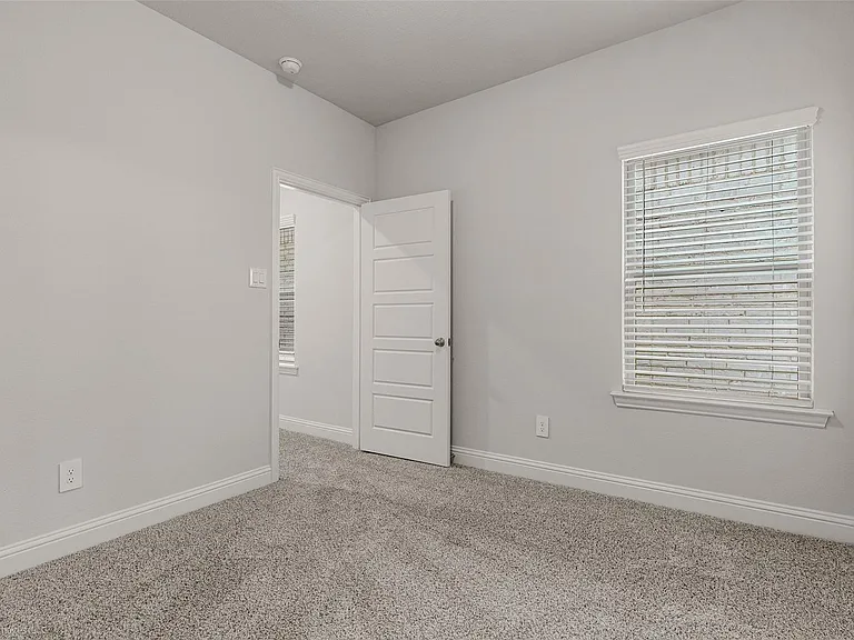 2236 Palomino St — Photo 15