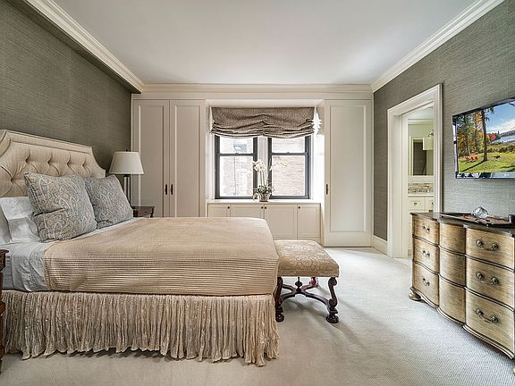 3rd image of 825 5th Ave #7D
