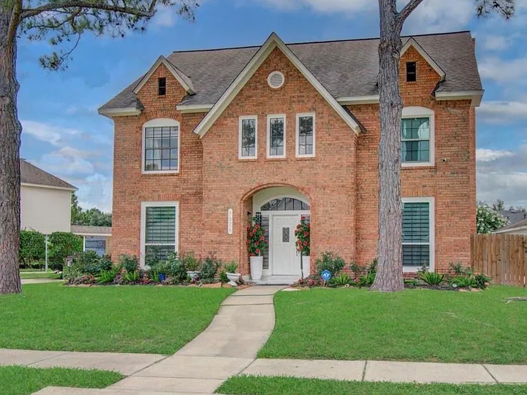7826 Granite Ridge Ln — Photo 2