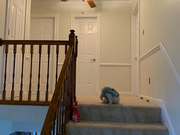 landing for 3 bedrooms