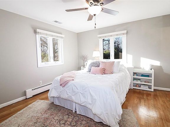 4th image of 5430 Susan Dr E
