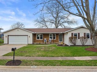 731 Fillmore St, Morton, IL 61550