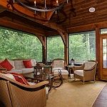 Similar porch by builder.