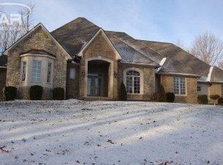 6232 Golden Gate Ct, Grand Blanc, MI