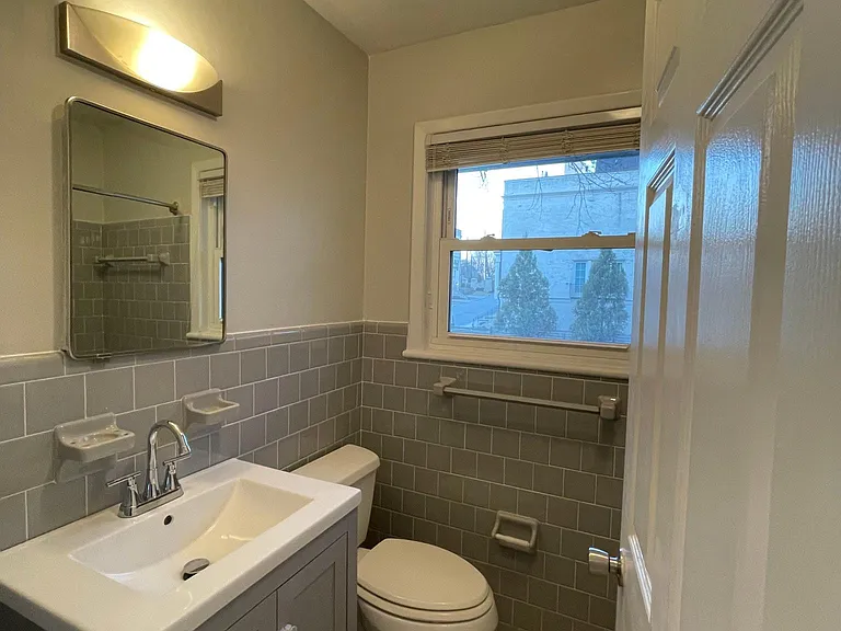 3668 Kingsboro Rd NE #10 — Photo 13