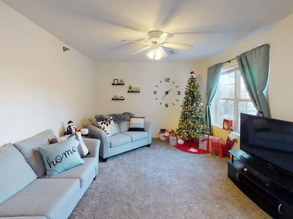 3911 Maricopa, 3911 Maricopa Dr Unit 105, Ames, IA 50014