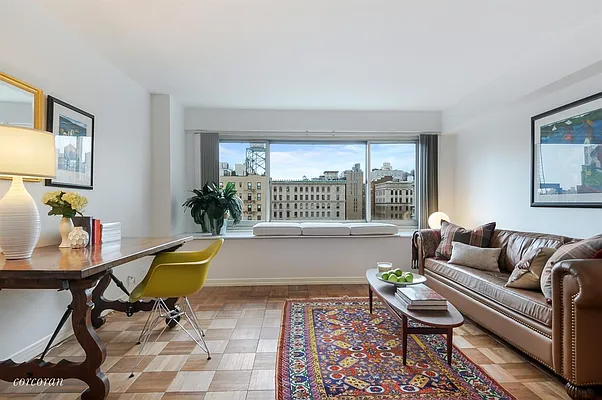 Sold by Corcoran | media 2