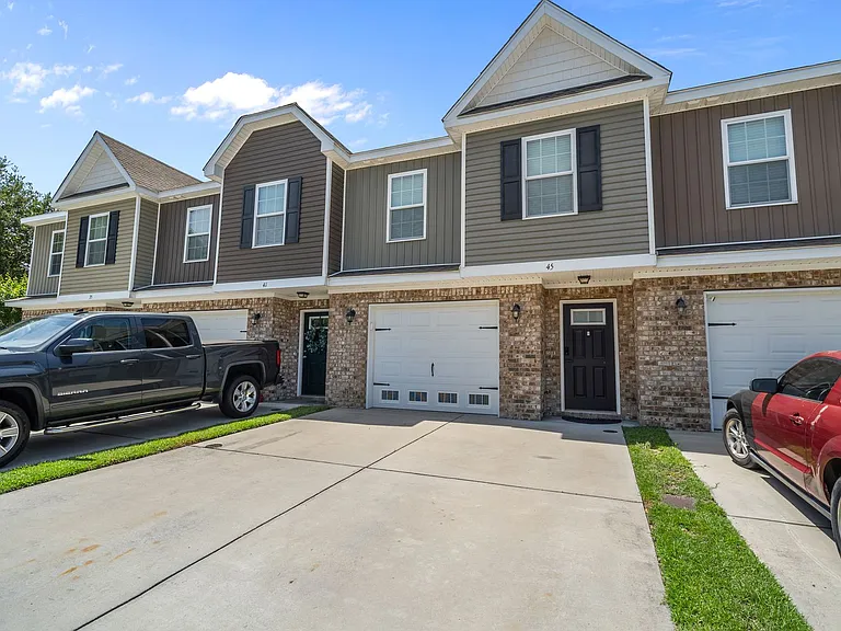 45 Horizon Ln — Photo 2