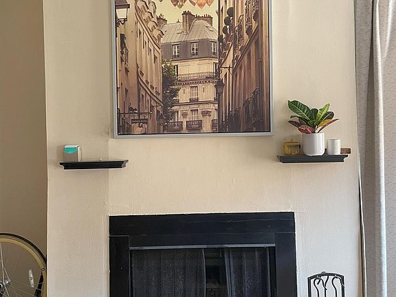 3rd image of 1438 Lombard St #3F