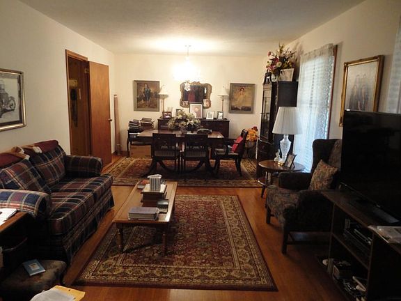 2nd image of 2258 Scenic Dr