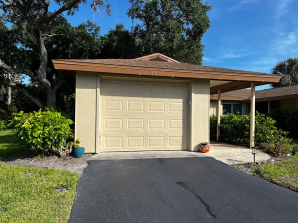 7113 Bright Creek Dr, Sarasota, FL 34231