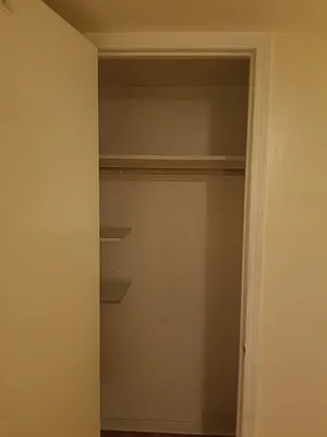 Rented by Dyer Estate Mgmt | media 31