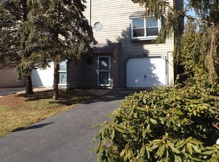 28 Melrose Dr APT 7, Toms River, NJ 08753