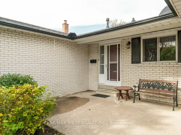 38 Albacore Cres, Toronto, ON M1H 2L3