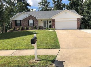 23 Hawthorne Hls, Warrenton, MO 63383