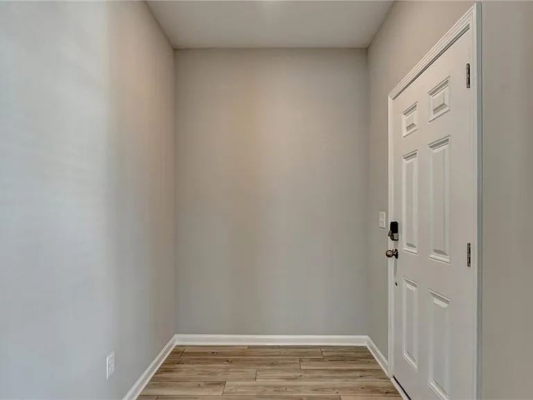 4335 Magpie Dr — Photo 7