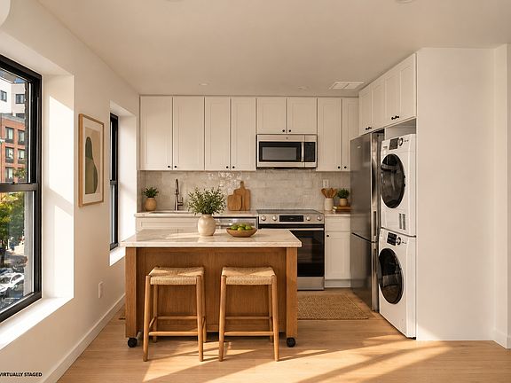 4th image of 101 Smith St #S3