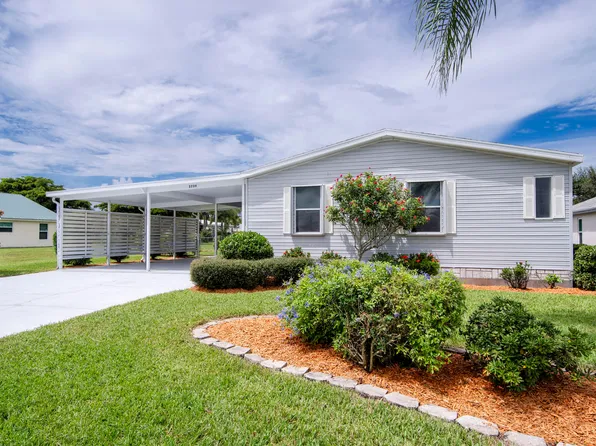 2739 SW Marquis Terrace, Stuart, FL 34997