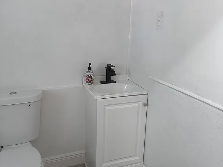 4360 SW 2nd Ter — Photo 10