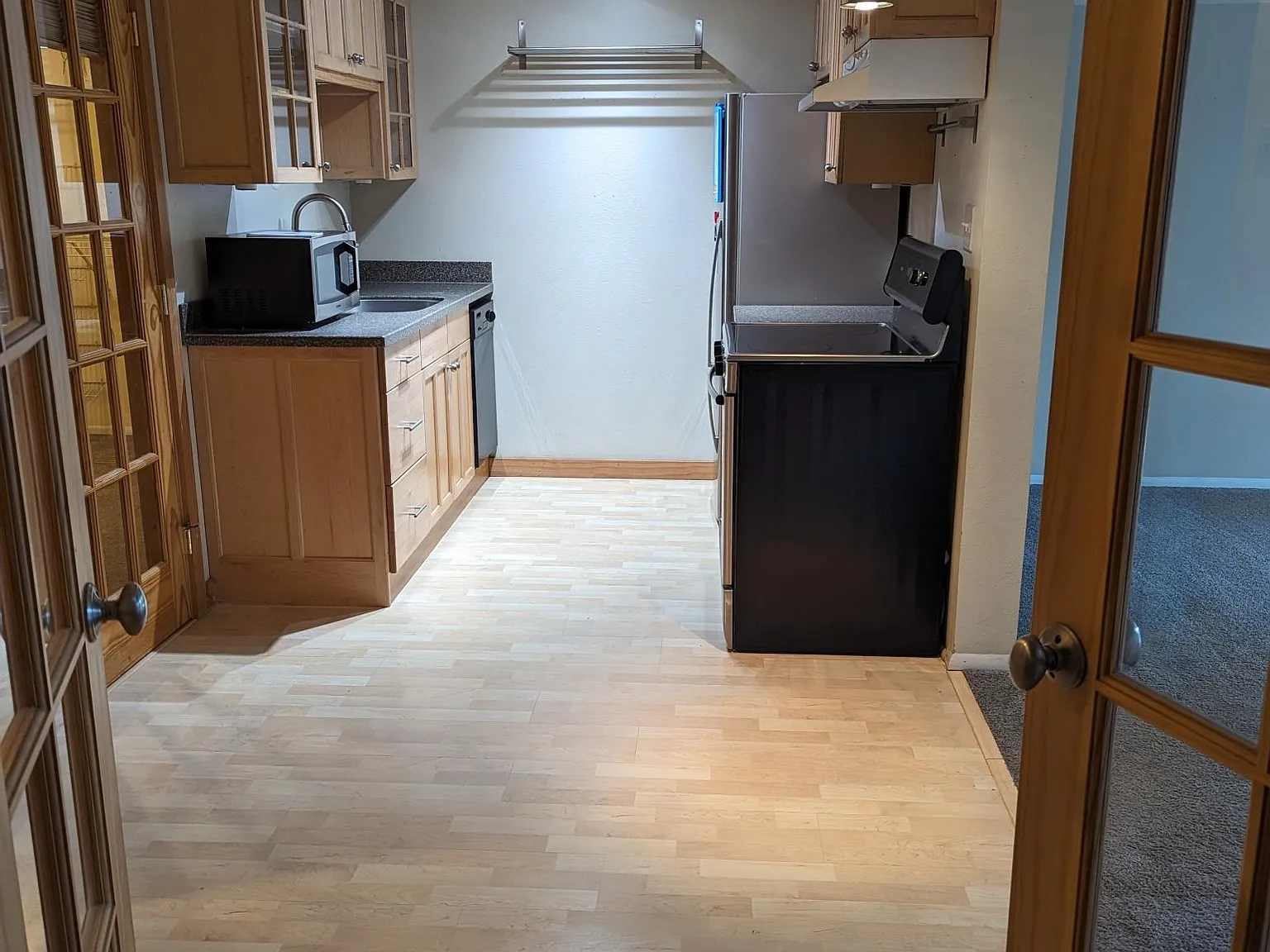 1 bed, 600 sqft, $1,875 — Photo 3