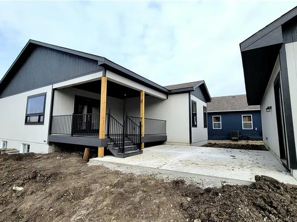 1117 S Minton Rd, Independence, MO 64056