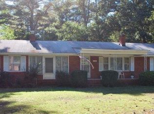 15540 Calhoun Rd, Laurinburg, NC 28352