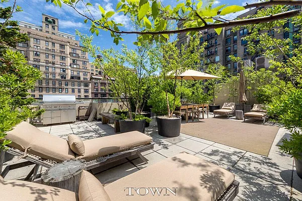 Rented by Town Residential | media 35