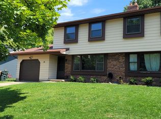 10 Obrien Ct, Madison, WI 53714