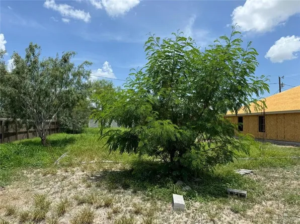 6809 S Oro Ln, Pharr, TX 78577