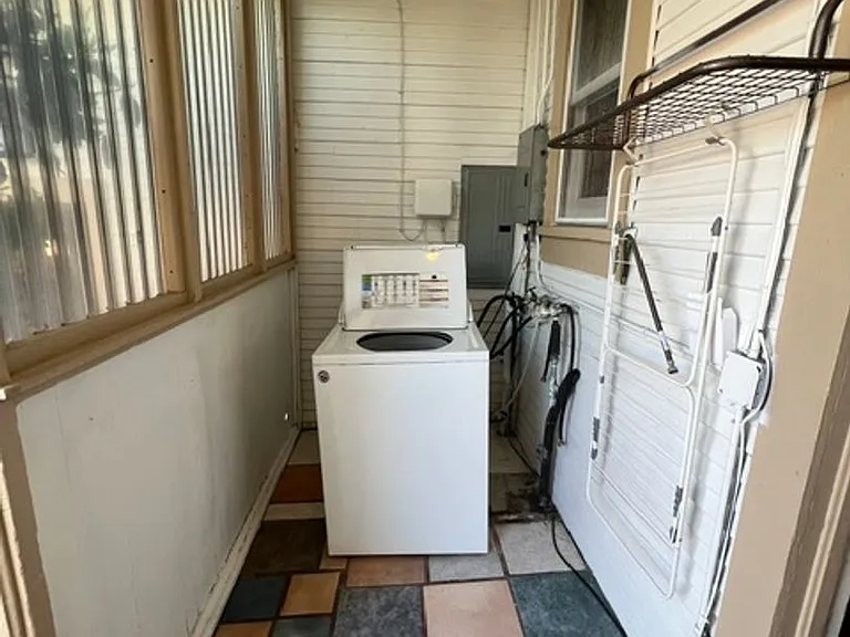 22220 G St — Photo 32