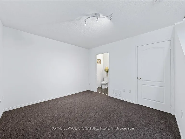 735 New Westminster Dr #59 — Photo 42