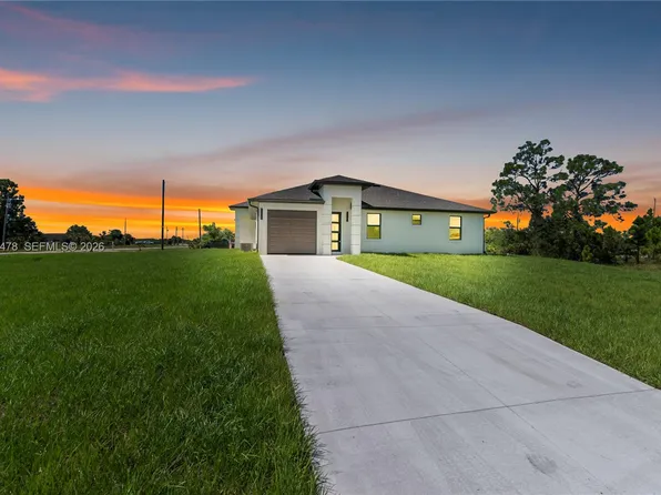 110-1112 Eisenhower Blvd, Lehigh Acres, FL 33974