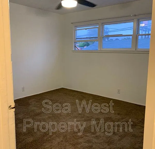 123 W Jason St #C — Photo 12
