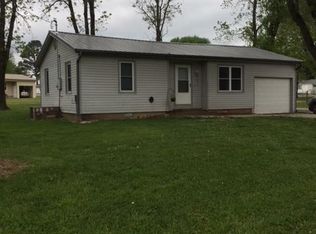 661 N Curtis Ave, Pea Ridge, AR 72751