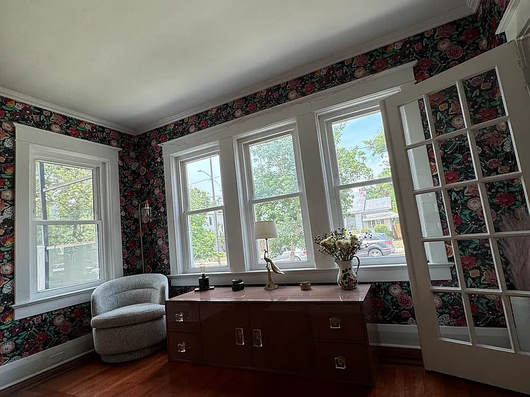 W Amelia Ave — Photo 25