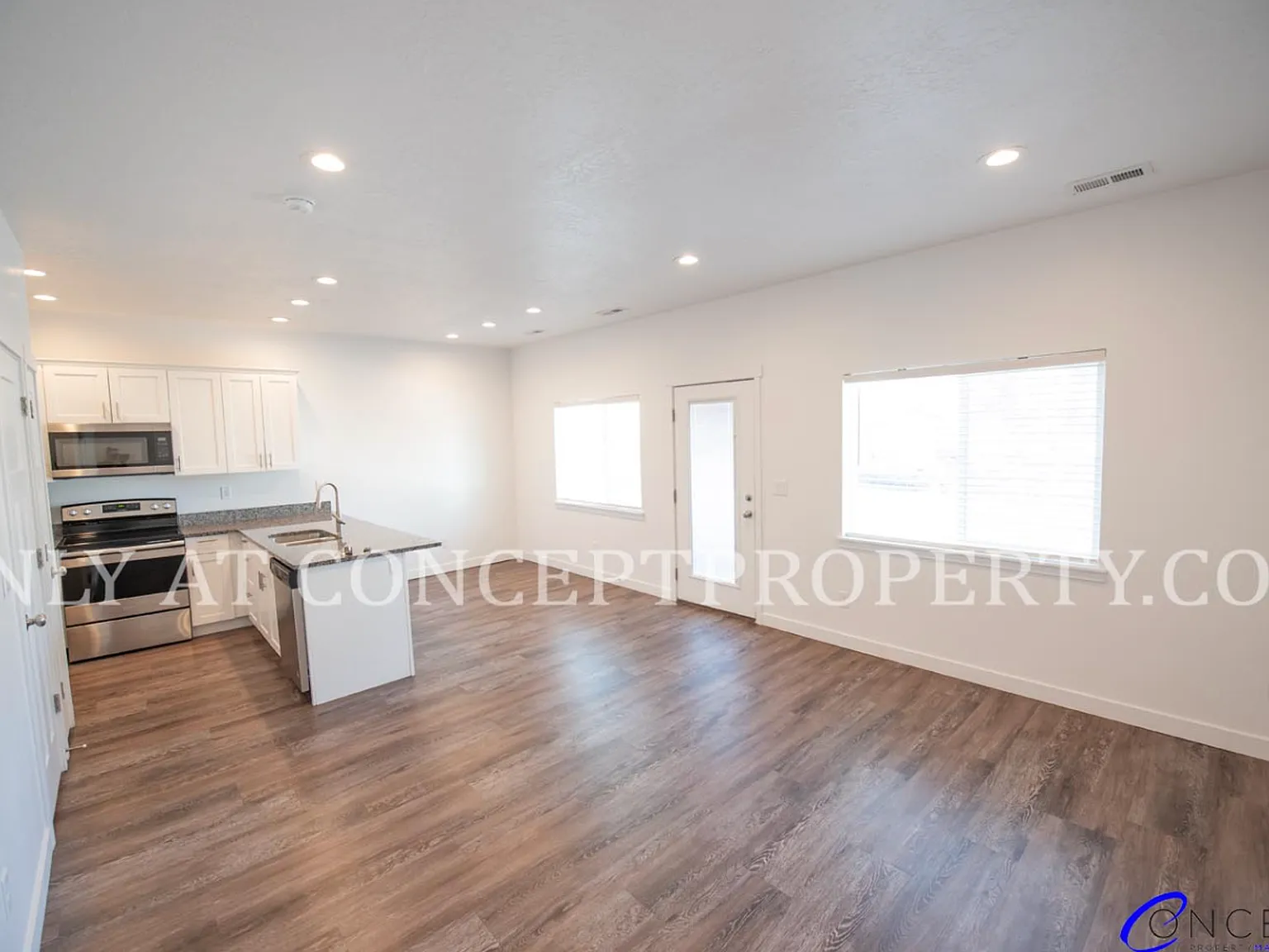 Harvest Pointe Townhomes — Photo 2
