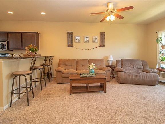 5th image of 9060 Greenspire Dr Unit 111