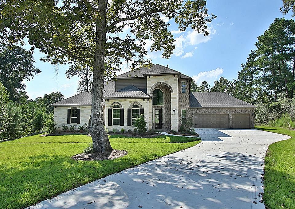 1st image of 408 Halyard Ct