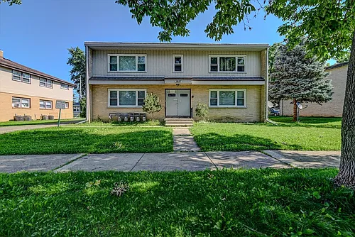 1810 Lake Point Dr #4 Photo 1