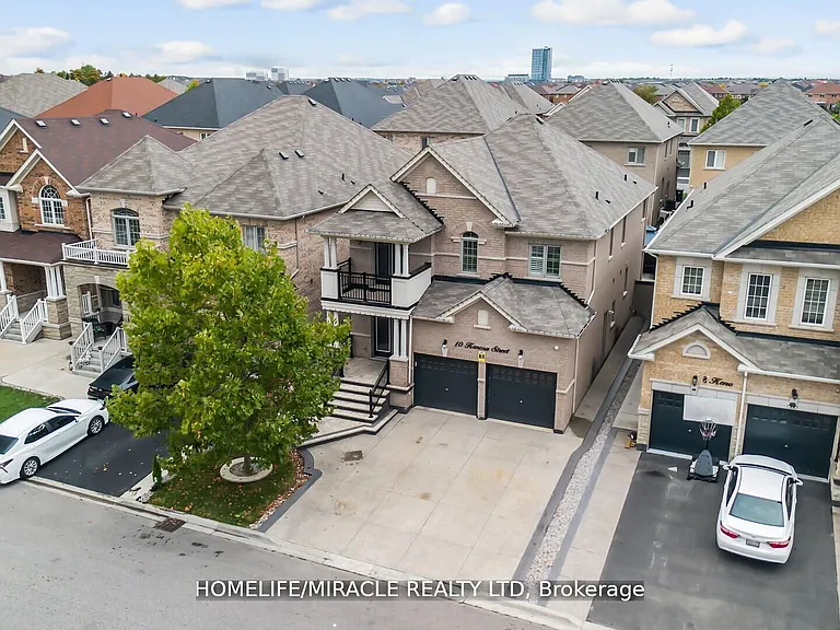 10 Kenora St — Photo 2