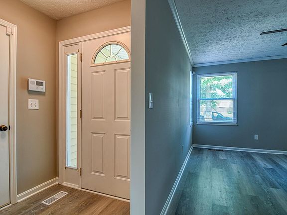 3rd image of 7702 Tollbridge Ct
