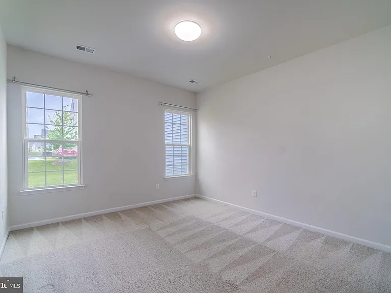 6573 Autumn Olive Dr — Photo 5