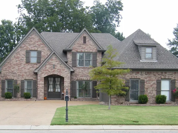 12180 N Shady Tree Ln, Arlington, TN 38002