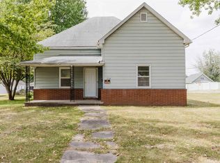 710 N Fair St, Marion, IL 62959