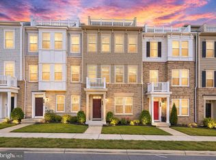 17354 Redshank Rd, Dumfries, VA 22026