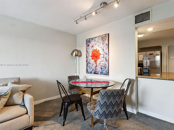 4th image of 2115 NE 37th Dr APT 238