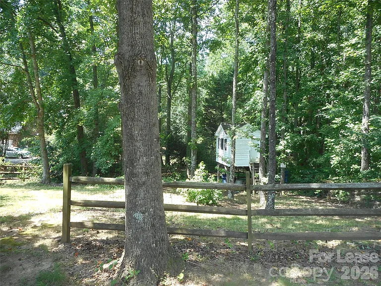 3088 Ancestry Cir — Photo 32