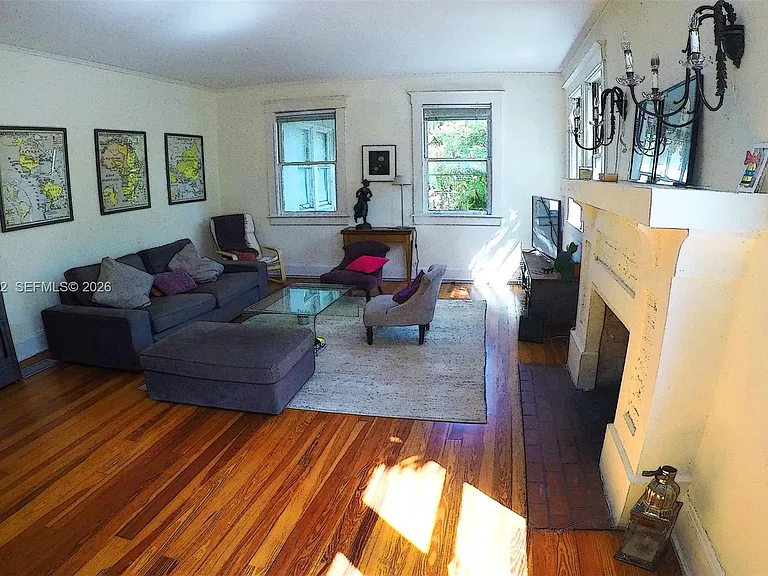 2000 S Miami Ave — Photo 26