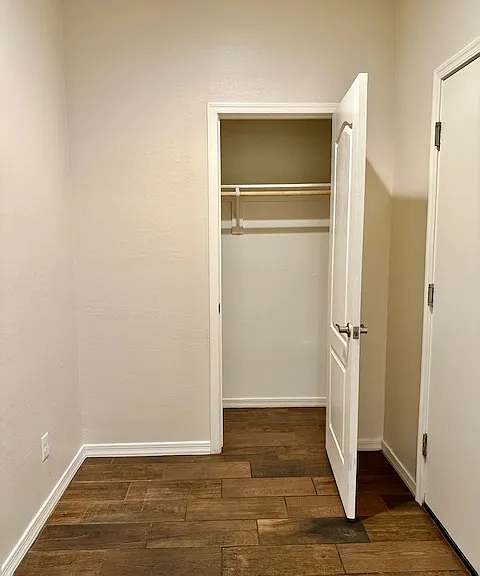 10728 W Brooklite Ln — Photo 13